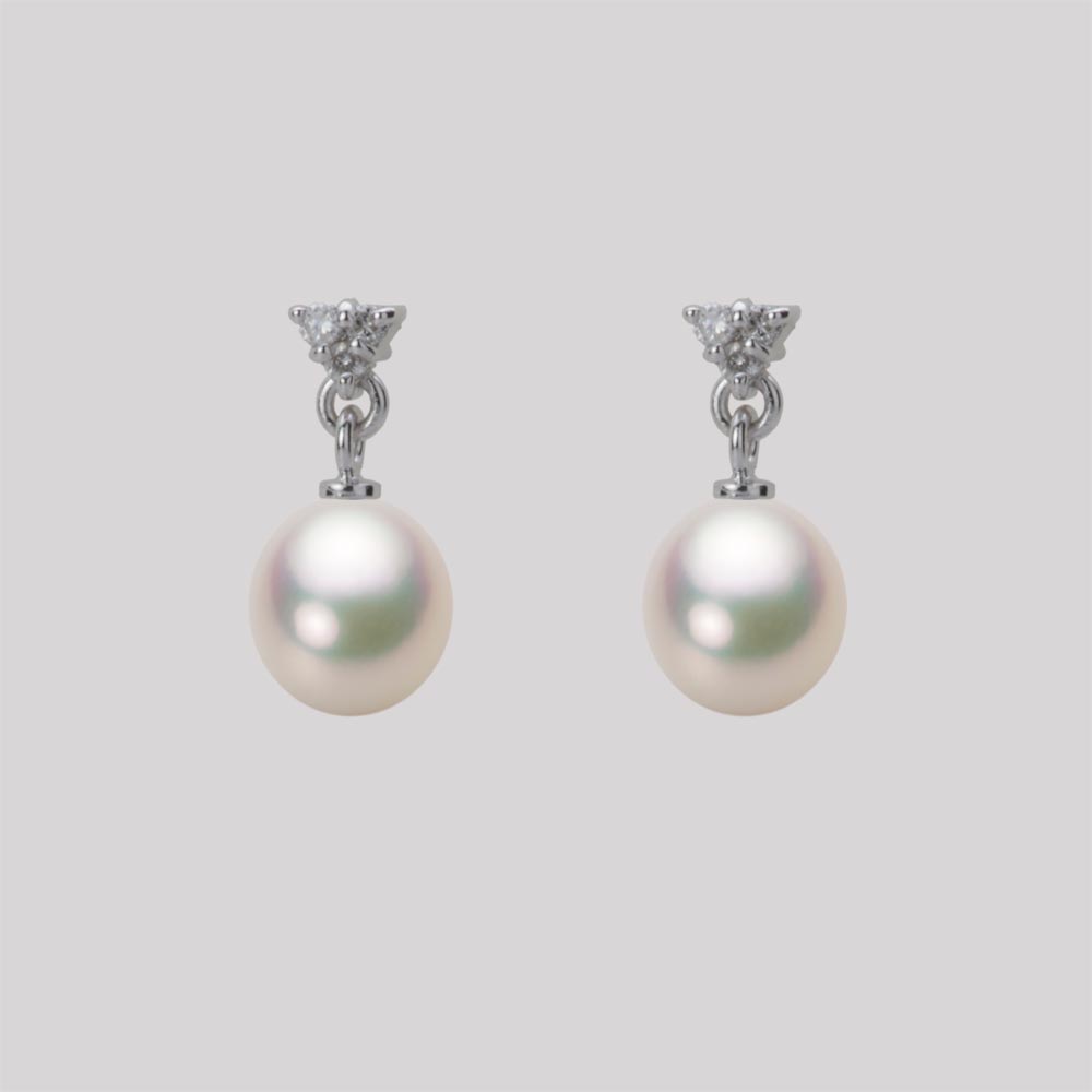 6.5mm アコヤ真珠ピアス （シャンパンホワイト）