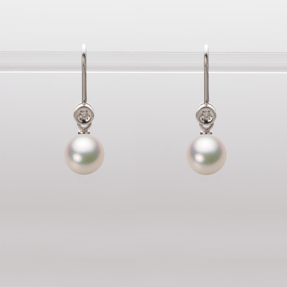 6.5mmアコヤ真珠ピアス（シャンパンホワイト）