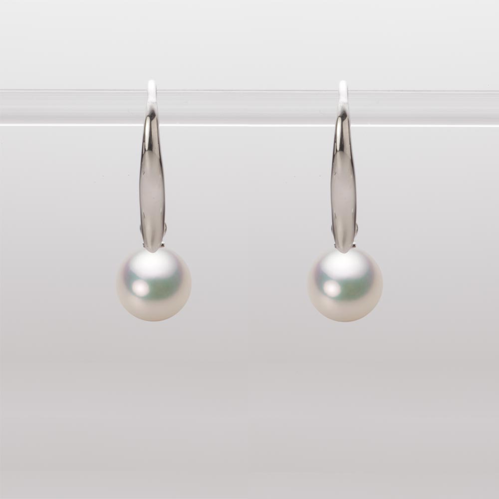 7.0mmアコヤ真珠ピアス（シャンパンホワイト）