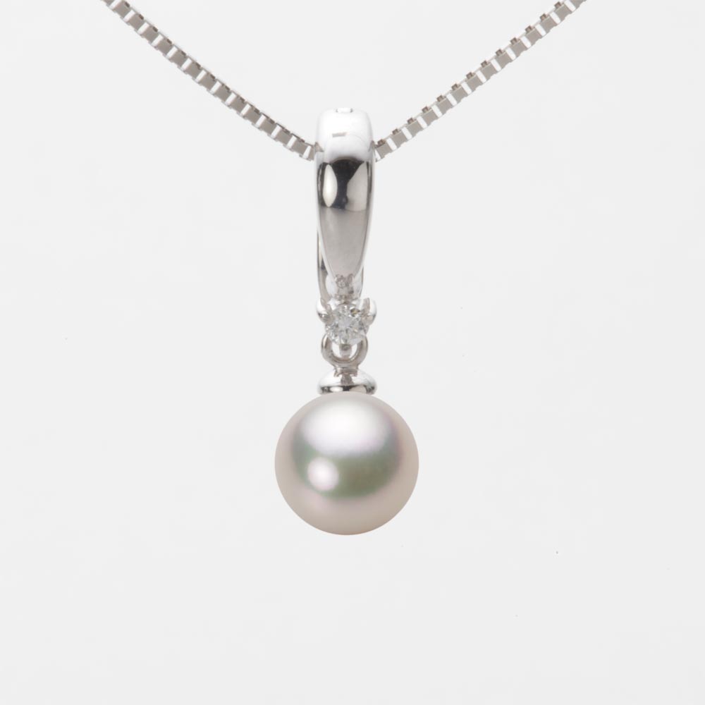 7.0mmアコヤ真珠ペンダント（シャンパンホワイト）