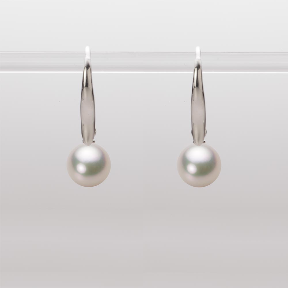 7.0mmアコヤ真珠ピアス（シャンパンホワイト）