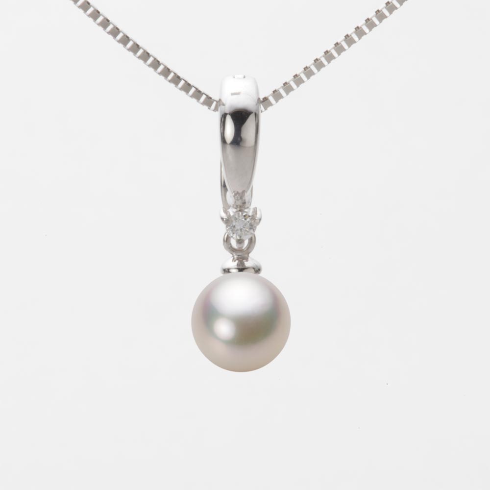 7.0mmアコヤ真珠ペンダント（シャンパンホワイト）