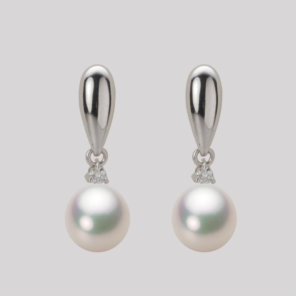 7.5mm アコヤ真珠ピアス （シャンパンホワイト）