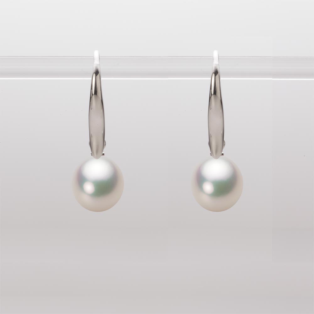 7.5mm アコヤ真珠ピアス （シャンパンホワイト）