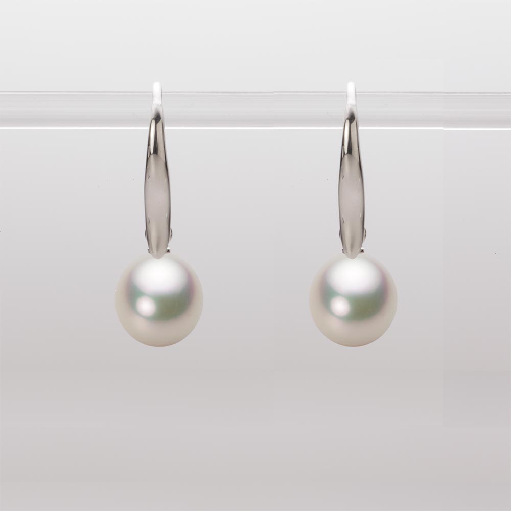 7.5mm アコヤ真珠ピアス （シャンパンホワイト）