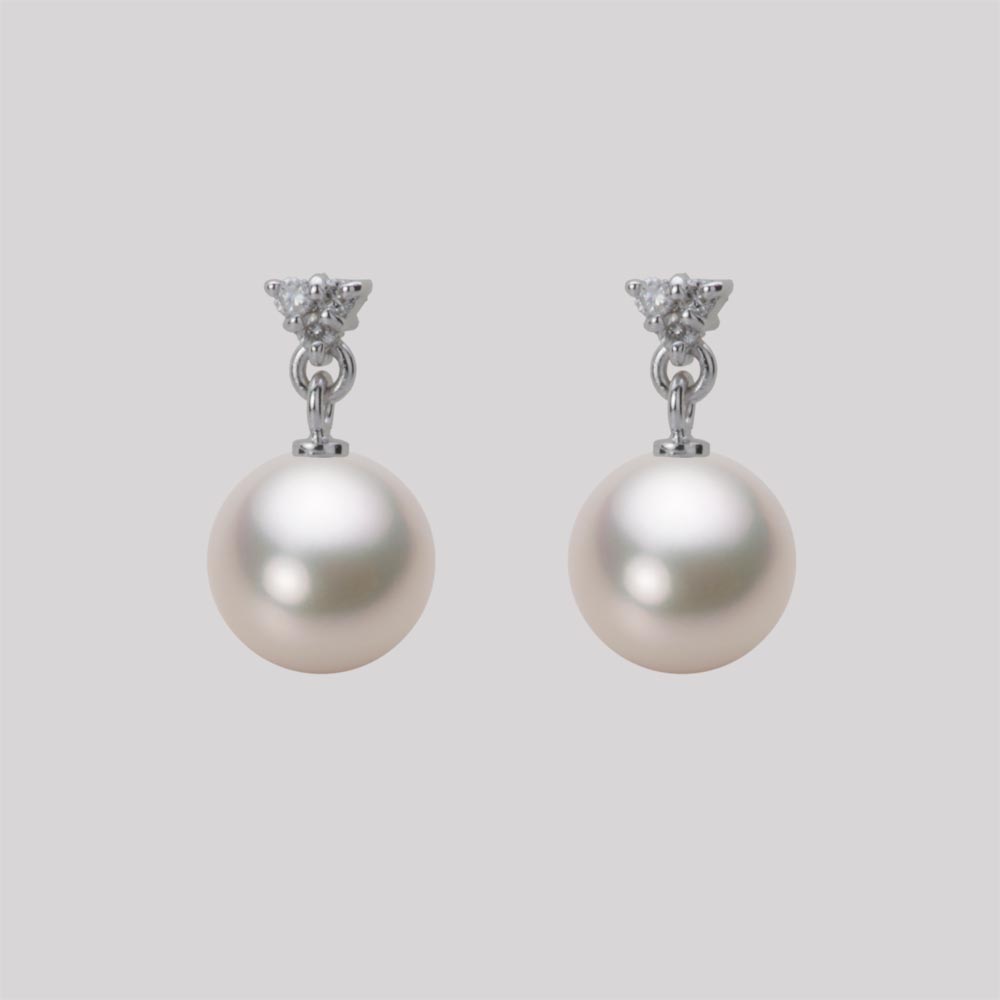 7.5mmアコヤ真珠ピアス（シャンパンホワイト）