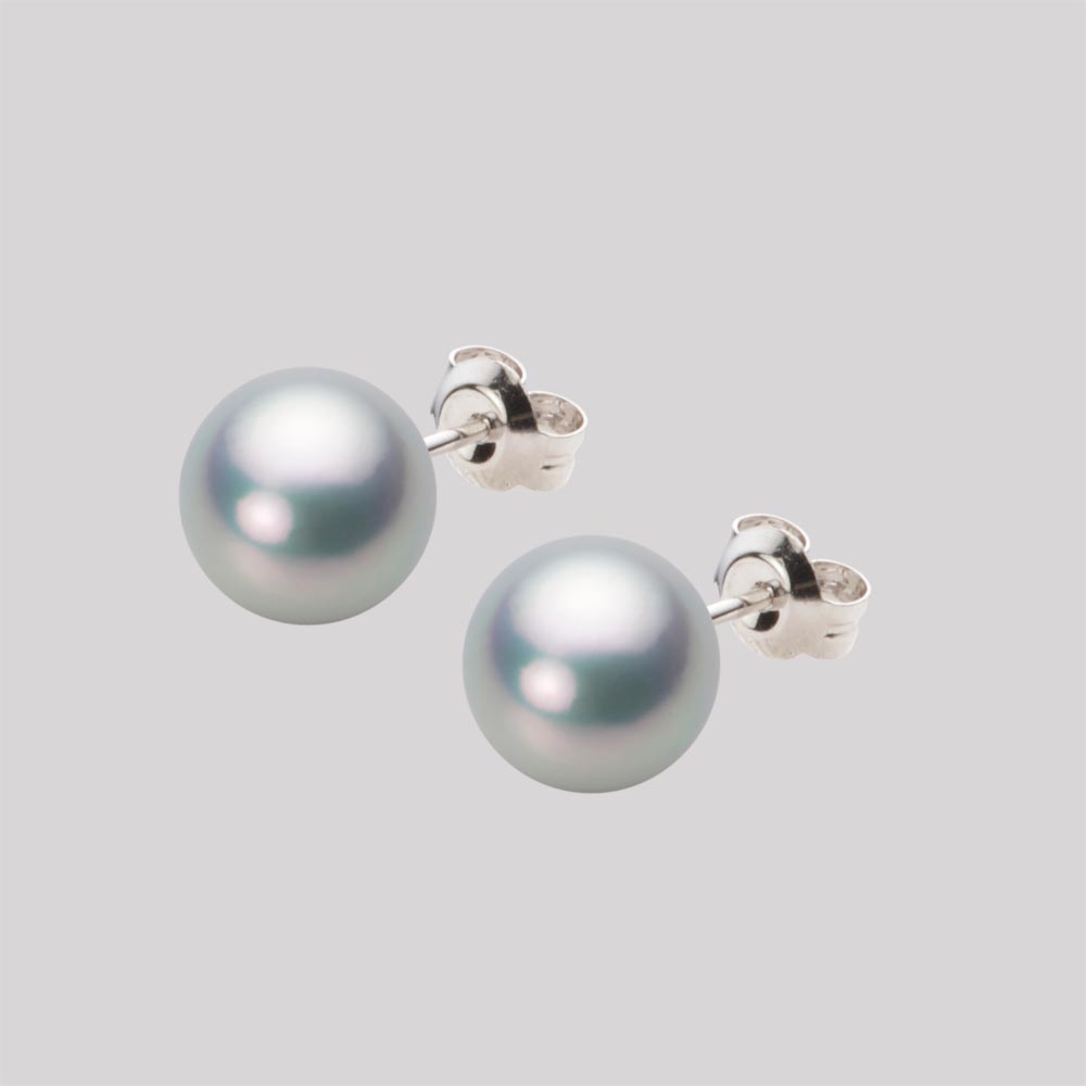8.0mmアコヤ真珠ピアス（シルバーグレー）