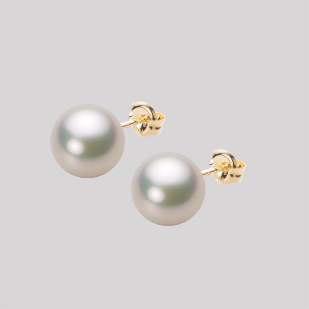 8.0mmアコヤ真珠ピアス（シャンパンホワイト）