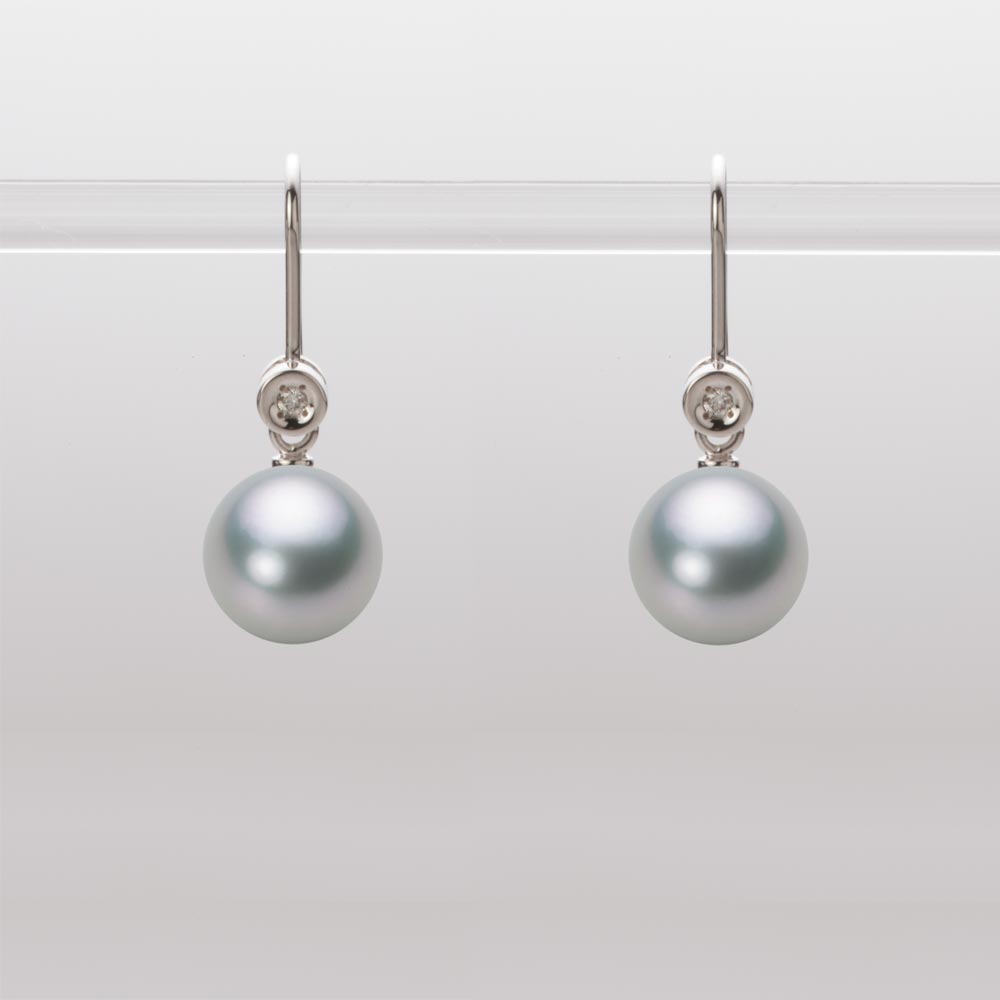8.0mmアコヤ真珠ピアス（シルバーグレー）