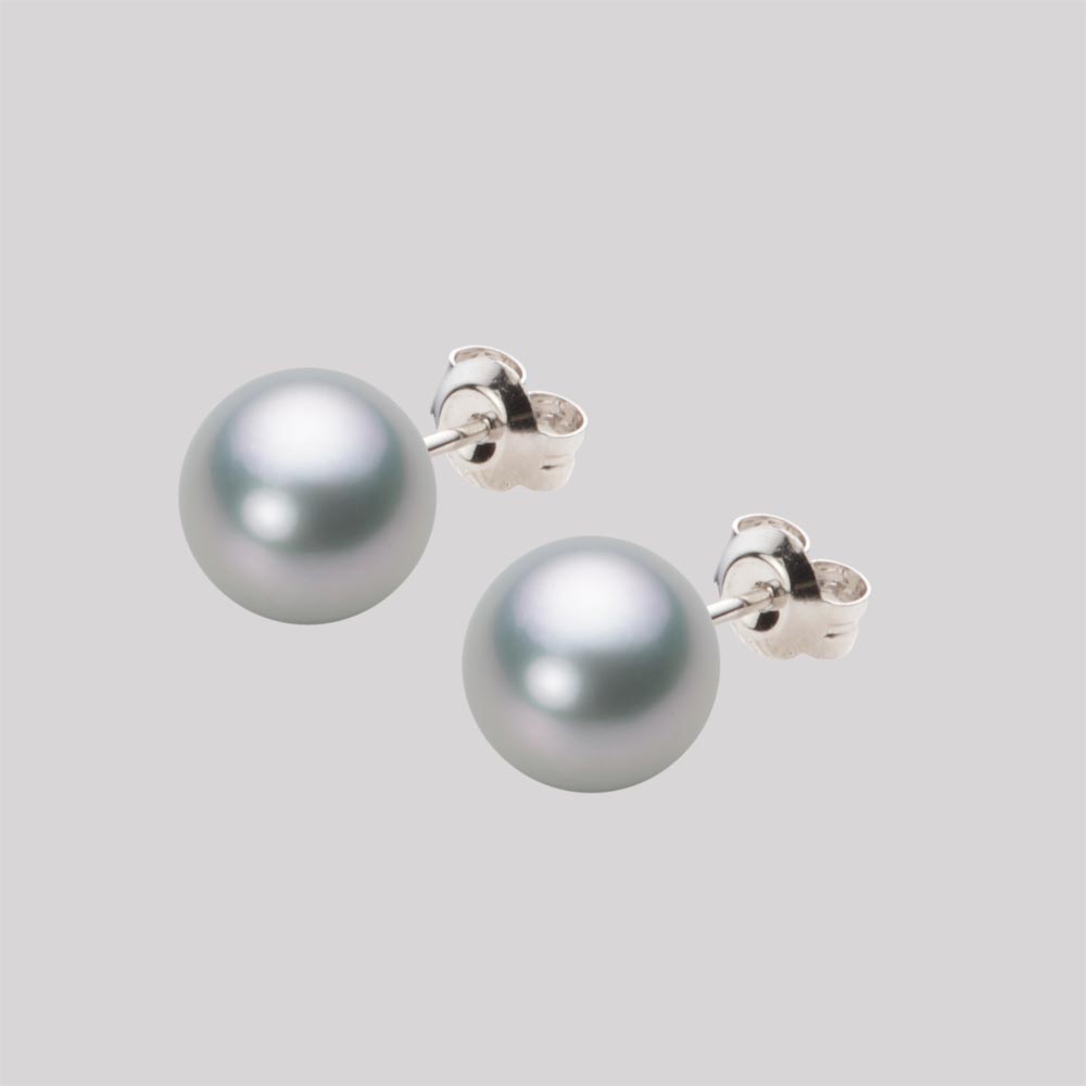 8.0mmアコヤ真珠ピアス（シルバーグレー）