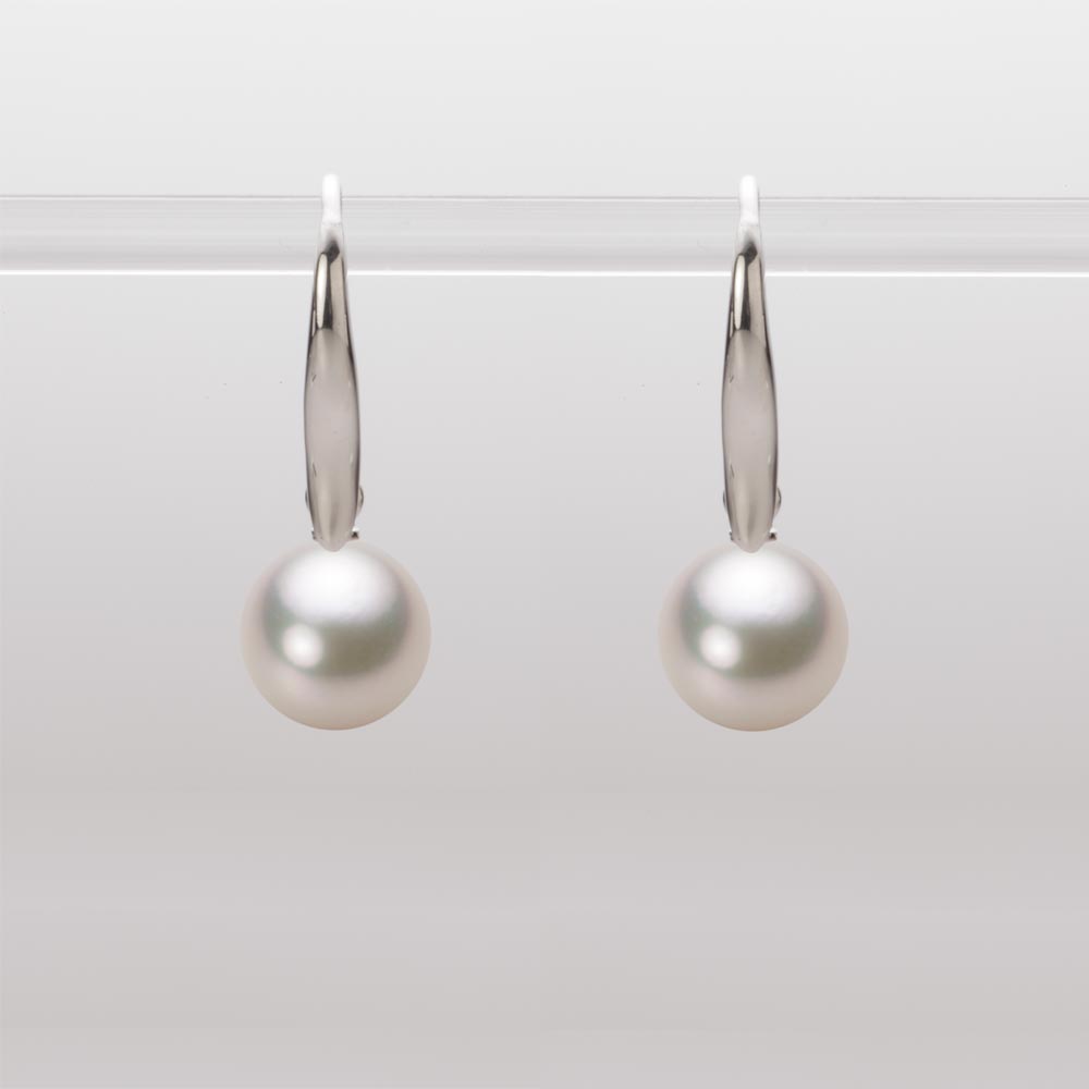 8.0mmアコヤ真珠ピアス（シャンパンホワイト）