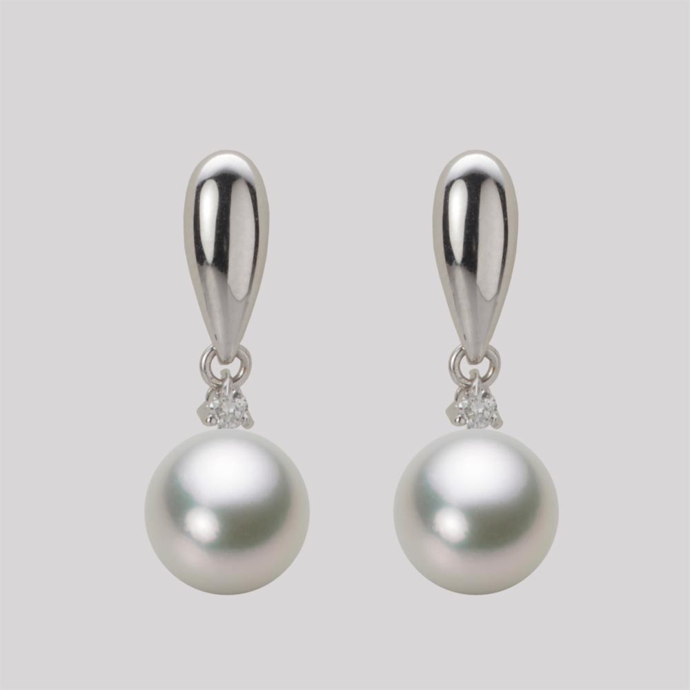 8.0mmアコヤ真珠ピアス（シルバーグレー）