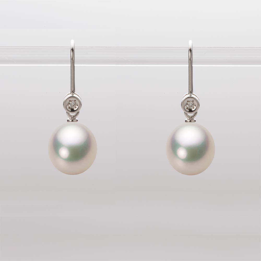 8.5mm アコヤ真珠ピアス （シャンパンホワイト）