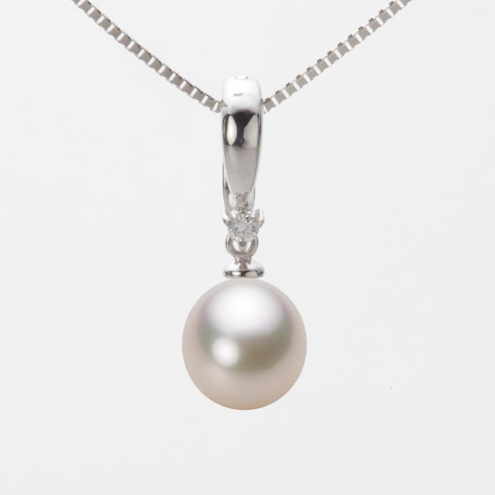 8.5mm アコヤ真珠ペンダント （シャンパンホワイト）