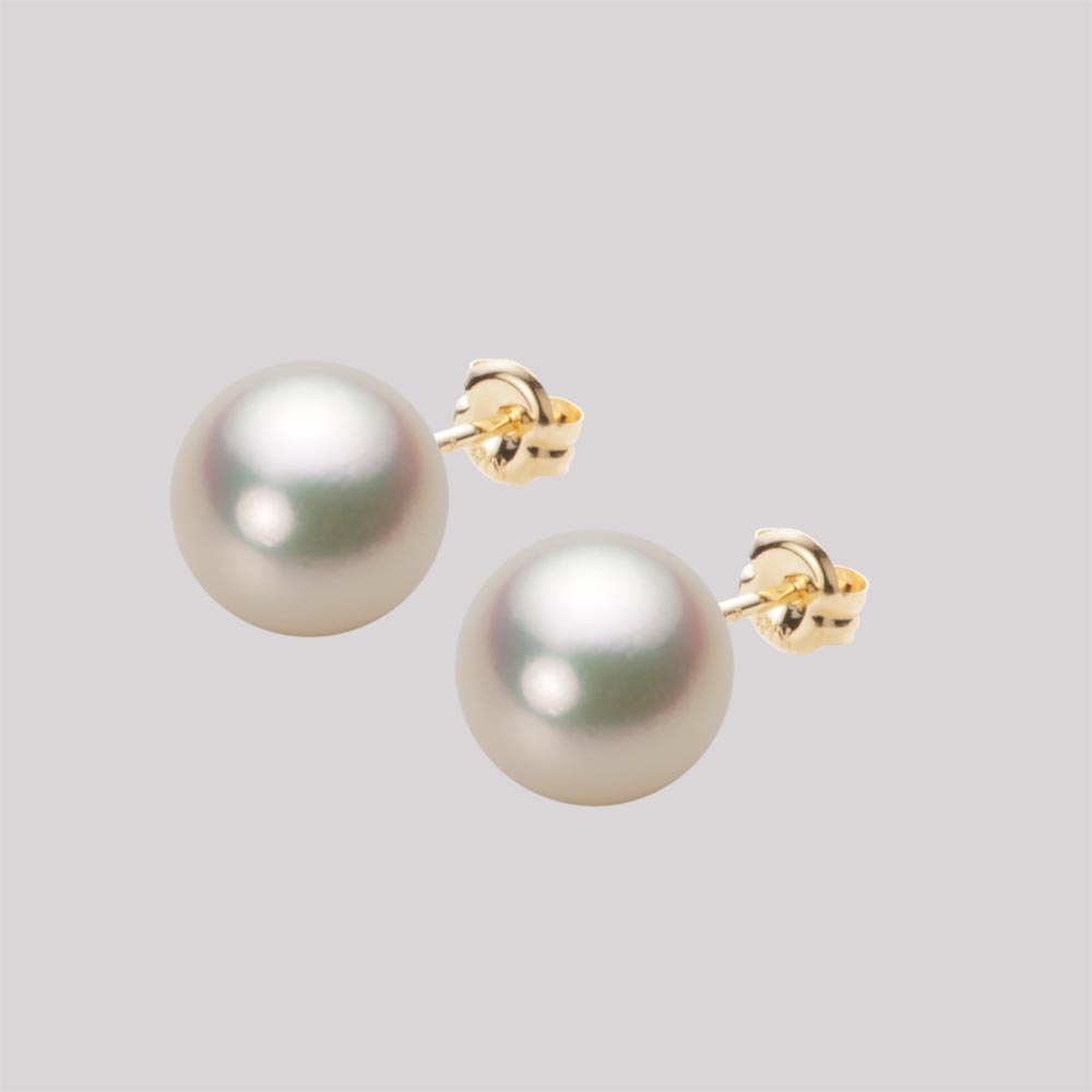 8.5mmアコヤ真珠ピアス（シャンパンゴールド）