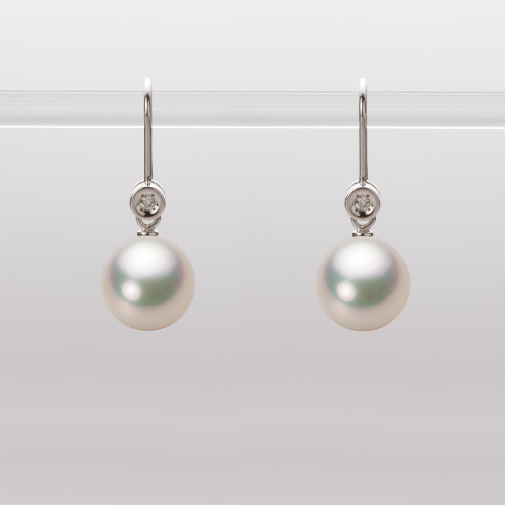 8.5mmアコヤ真珠ピアス（シャンパンホワイト）