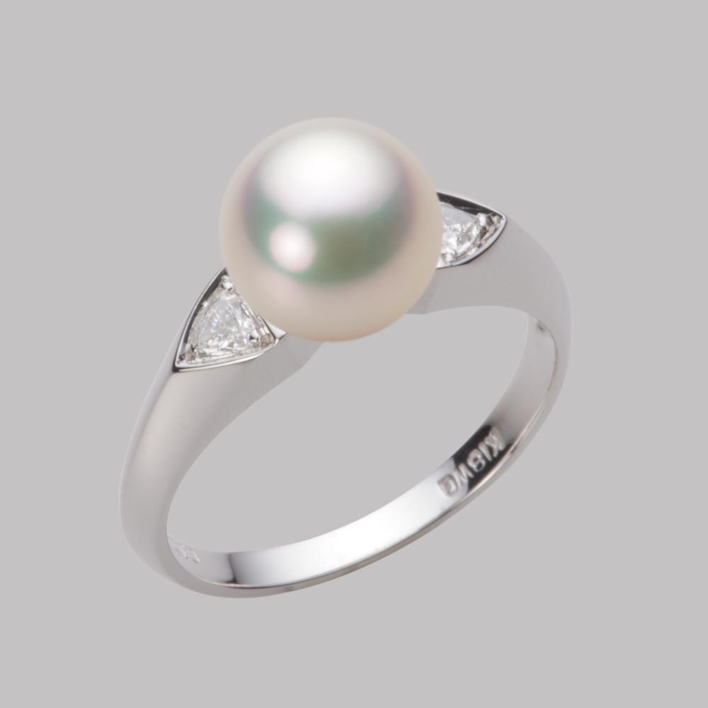 8.5mmアコヤ真珠リング（シャンパンホワイト）