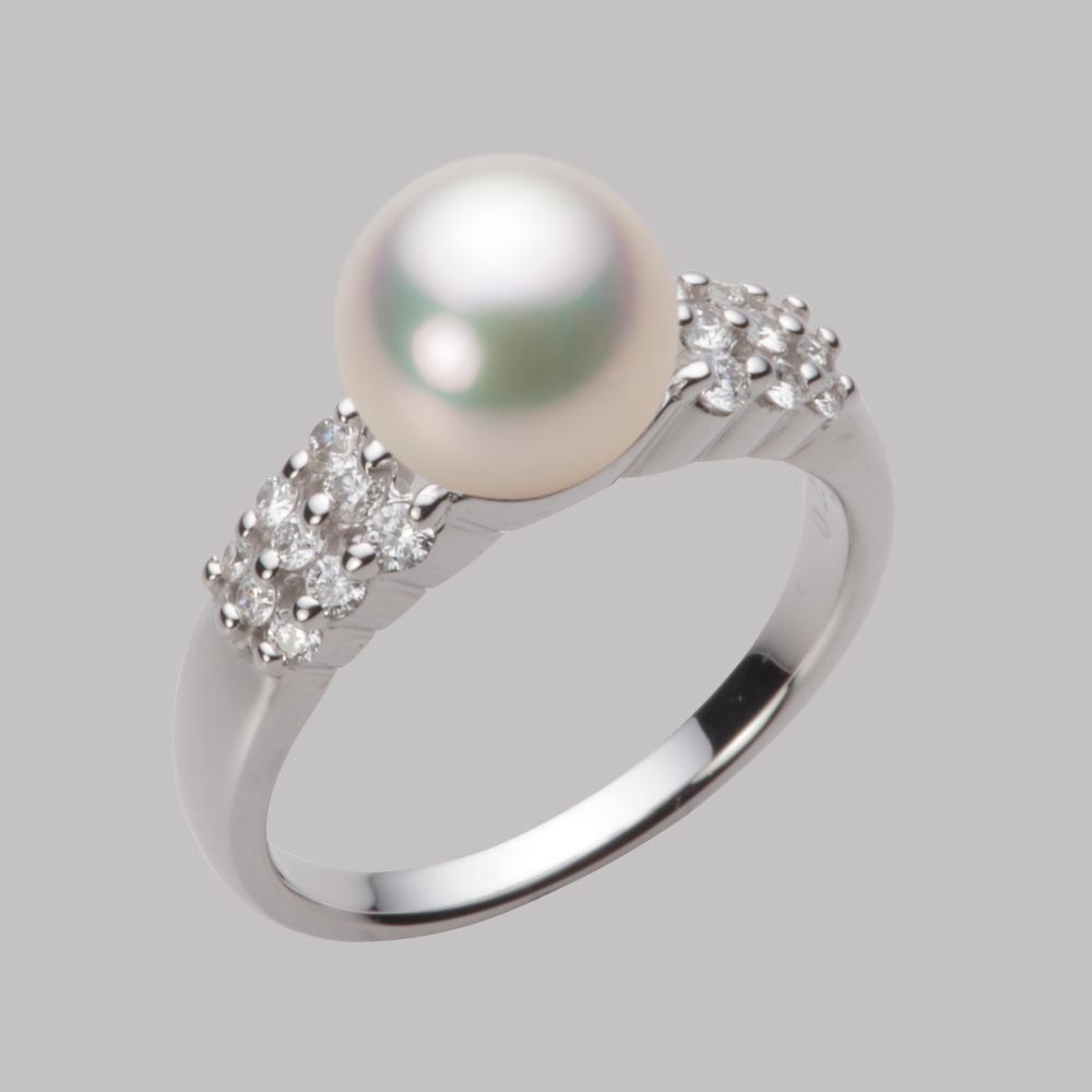 8.5mmアコヤ真珠リング（シャンパンホワイト）