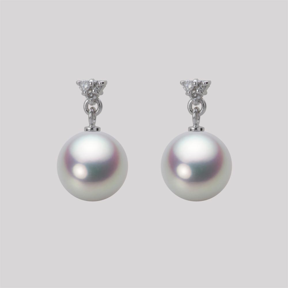 8.5mmアコヤ真珠ピアス（シルバーグレー）