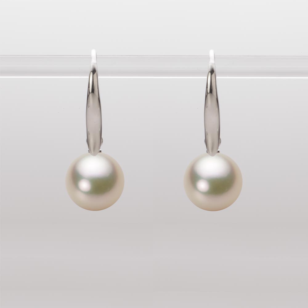 8.5mmアコヤ真珠ピアス（シャンパンゴールド）