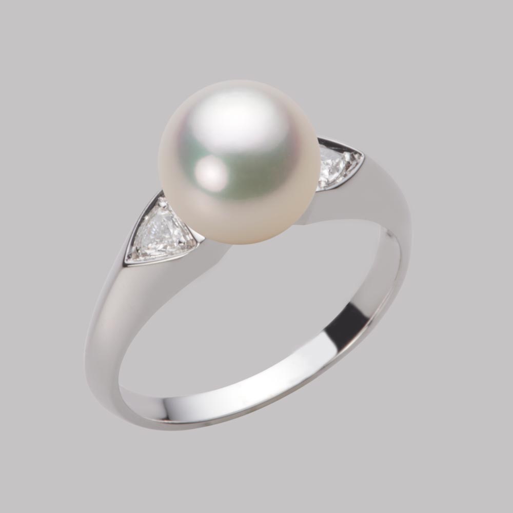 8.5mmアコヤ真珠リング（シャンパンホワイト）