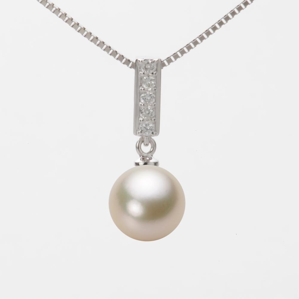 8.5mmアコヤ真珠ペンダント（シャンパンゴールド）