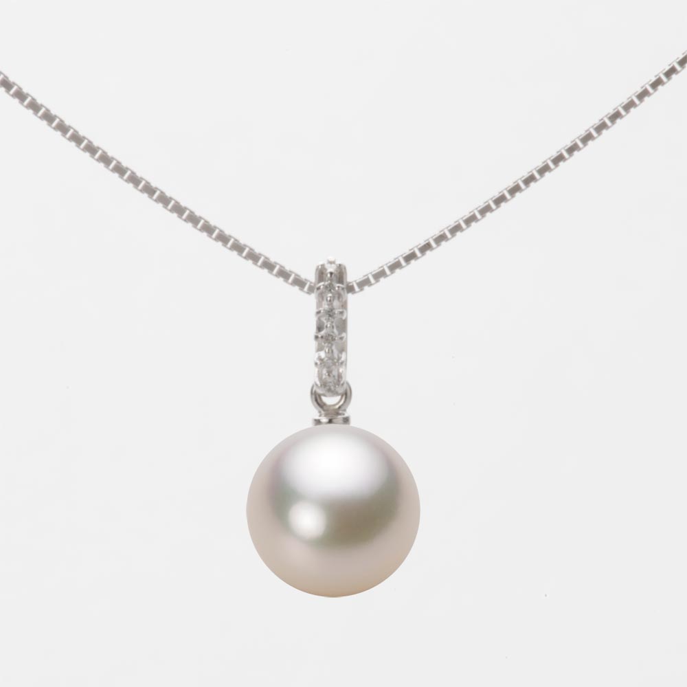 8.5mmアコヤ真珠ペンダント（シャンパンホワイト）