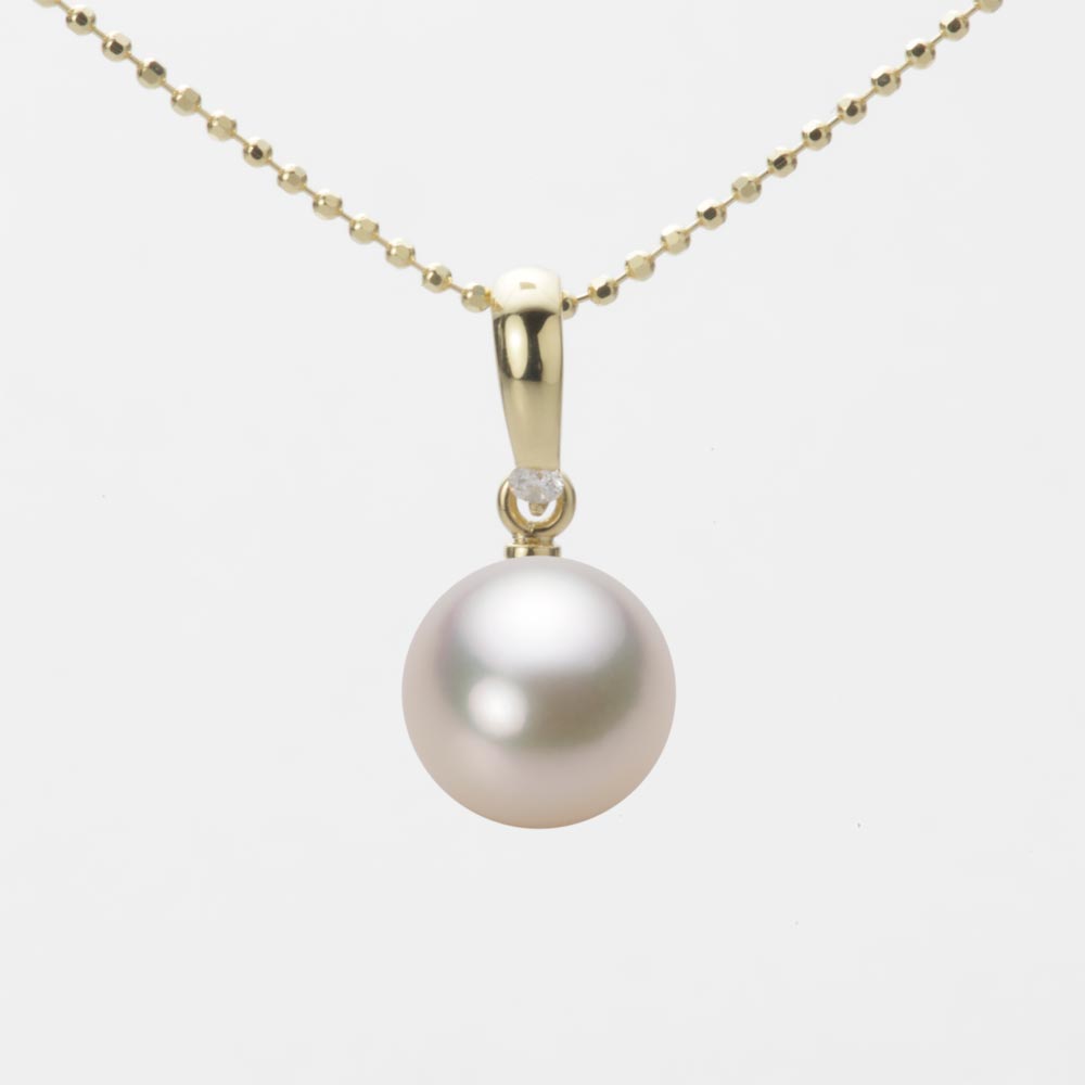 8.5mmアコヤ真珠ペンダント（シャンパンホワイト）
