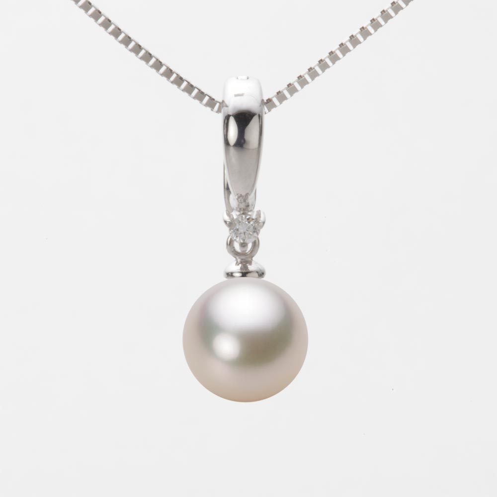 8.5mmアコヤ真珠ペンダント（シャンパンホワイト）