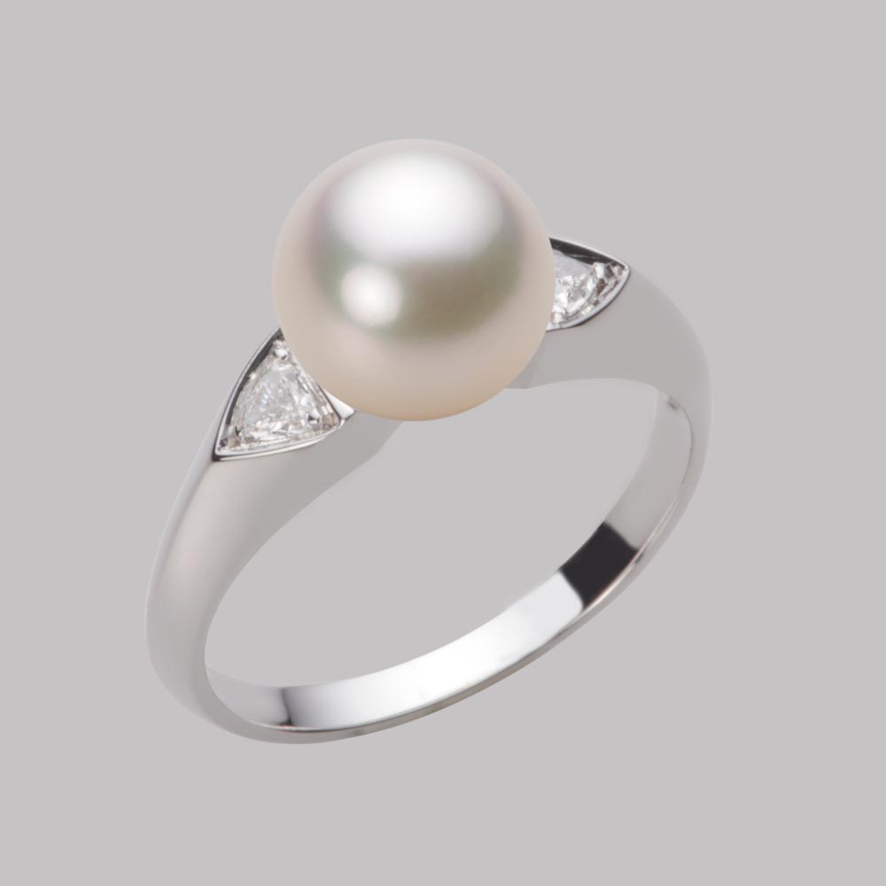 8.5mmアコヤ真珠リング（シャンパンホワイト）