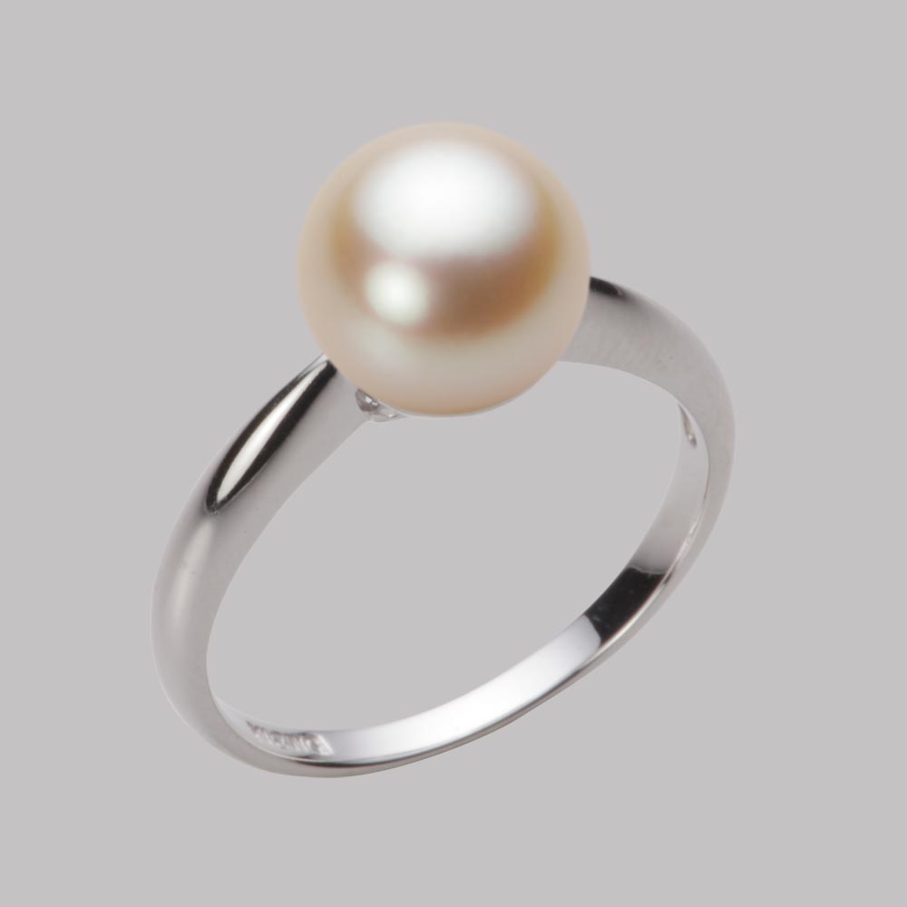 8.5mmアコヤ真珠リング（ナチュラルゴールド）