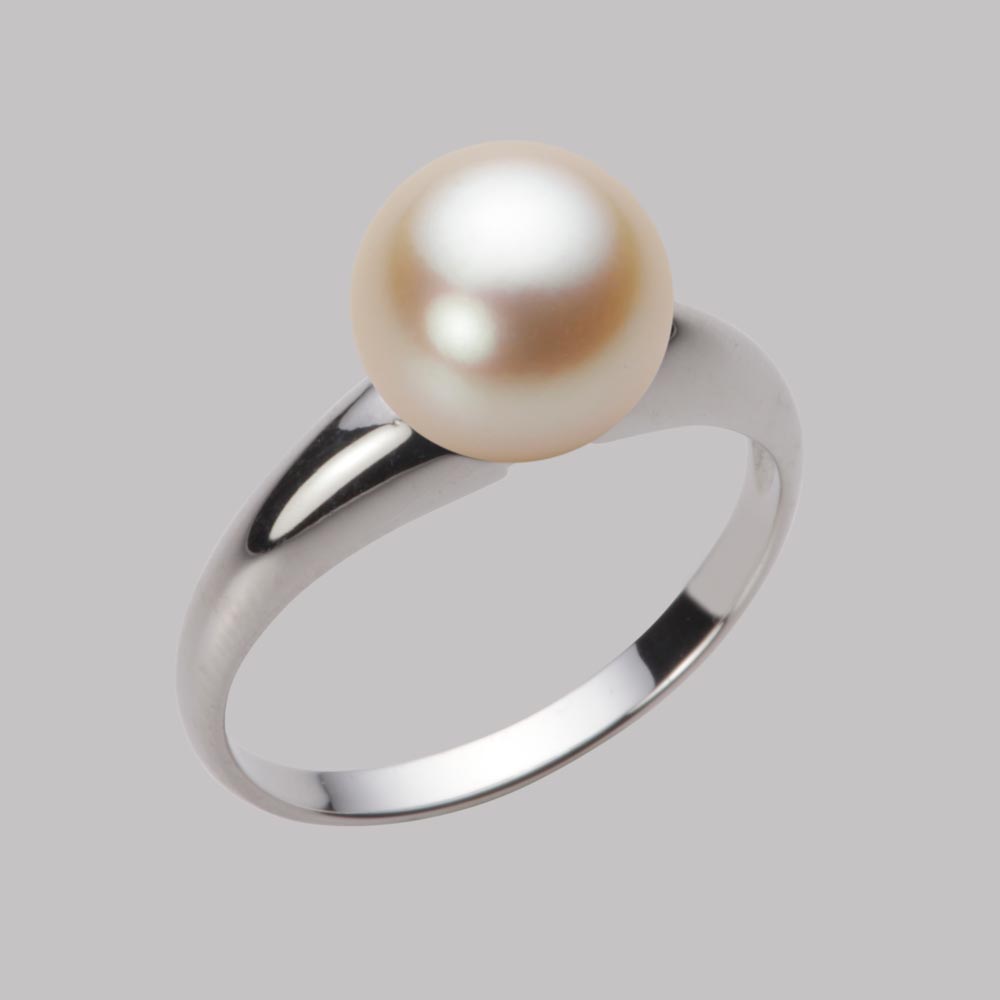 8.5mmアコヤ真珠リング（ナチュラルゴールド）