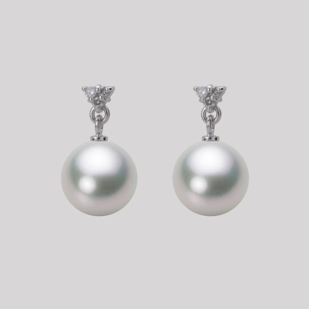 8.5mmアコヤ真珠ピアス（シルバーグレー）