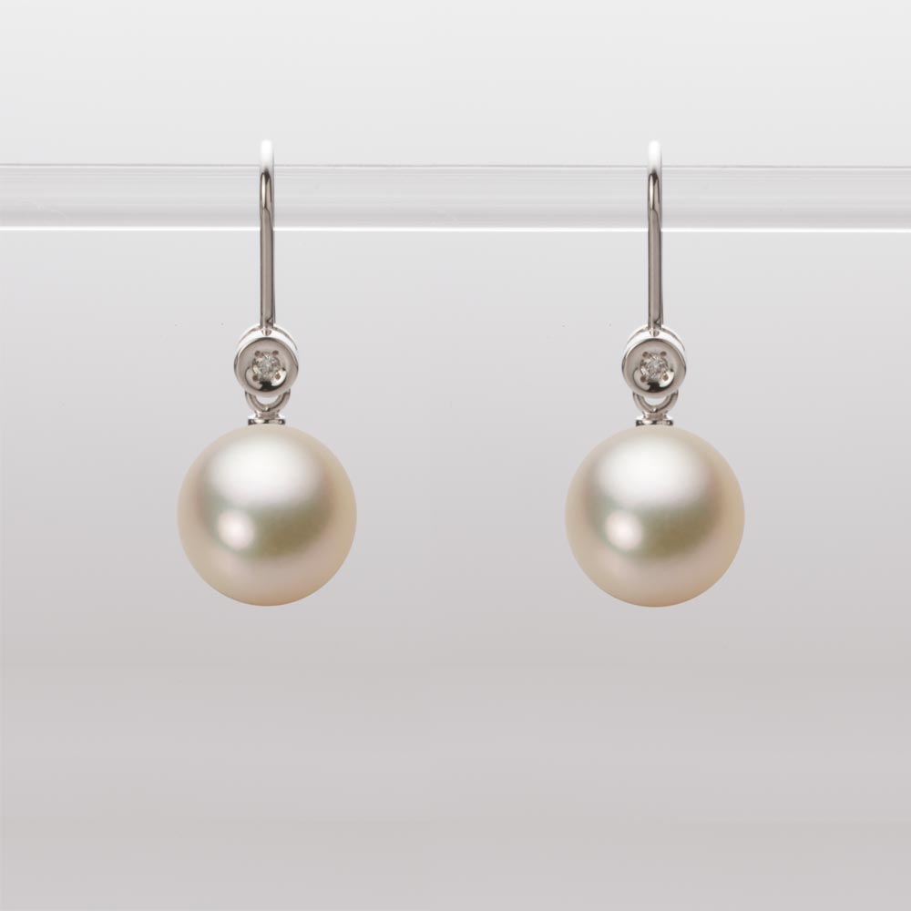 9.0mmアコヤ真珠ピアス（シャンパンゴールド）