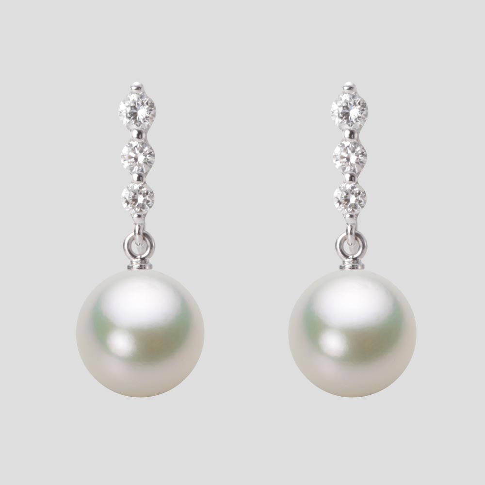 9.0mmアコヤ真珠イヤリング（ナチュラルホワイト）