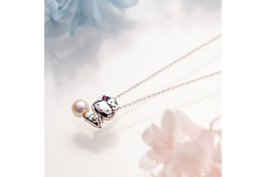Hello Kitty Sailor ペンダントが再入荷しました。