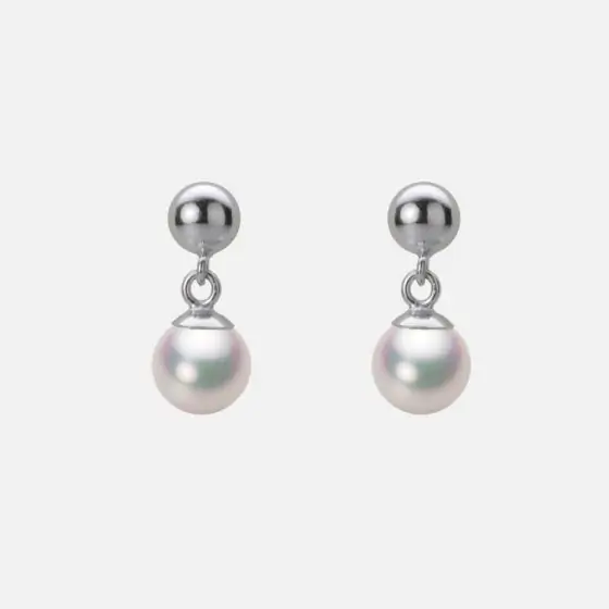 5.5mm アコヤ真珠ピアス | Moon Label - 大月真珠オンラインショップ