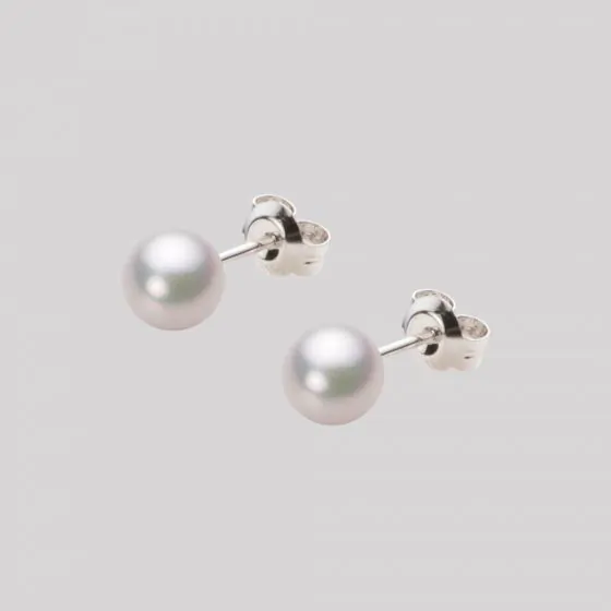5.5mm アコヤ真珠ピアス | Moon Label - 大月真珠オンラインショップ