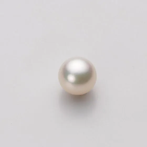 7.5mm アコヤ真珠ピアス | Moon Label - 大月真珠オンラインショップ