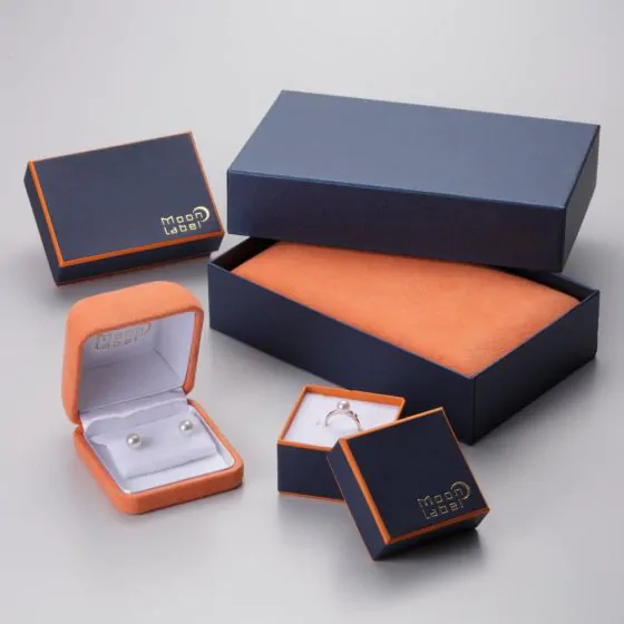 8 - 10mm 黒蝶真珠ネックレス | Moon Label - 大月真珠オンラインショップ