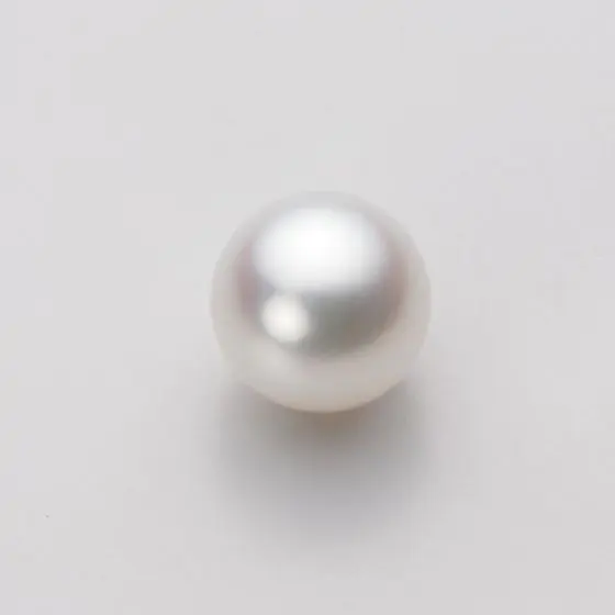 10.0mm 白蝶真珠（ホワイト系）ペンダント | Moon Label - 大月真珠