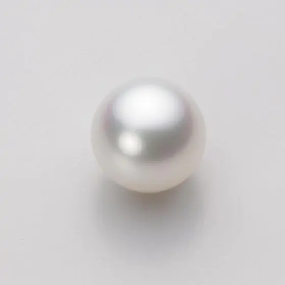 12.0mm 白蝶真珠（ホワイト系）ペンダント | Moon Label - 大月真珠