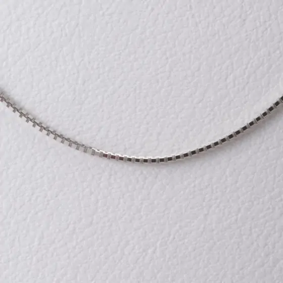 GSTV で購入　格安❣️K18WGのベネチアンボックスチェーンのネックレスです❣️ GSTV で購入 格安❣️K18WGのベネチアンボックスチェーンのネックレス