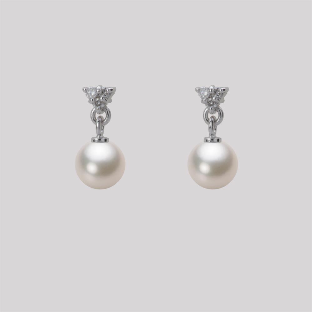 5.5mm アコヤ真珠ピアス