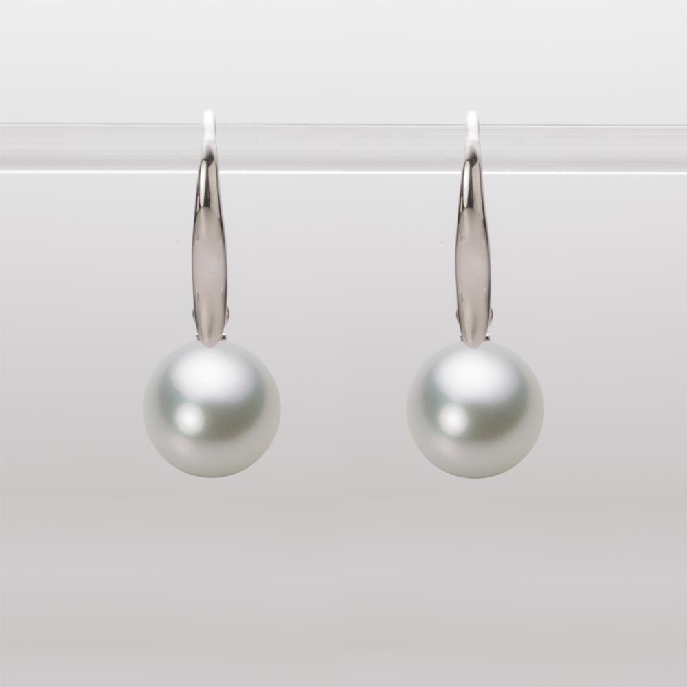 9.0mm アコヤ真珠ピアス