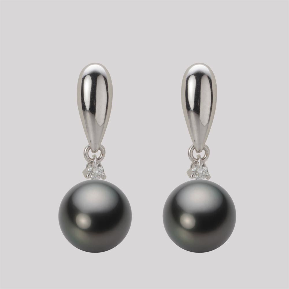 8.0mm 黒蝶真珠ピアス