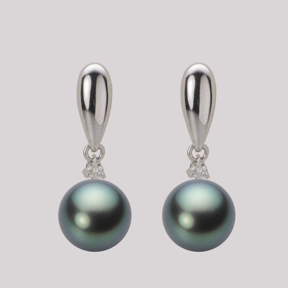 8.0mm 黒蝶真珠ピアス