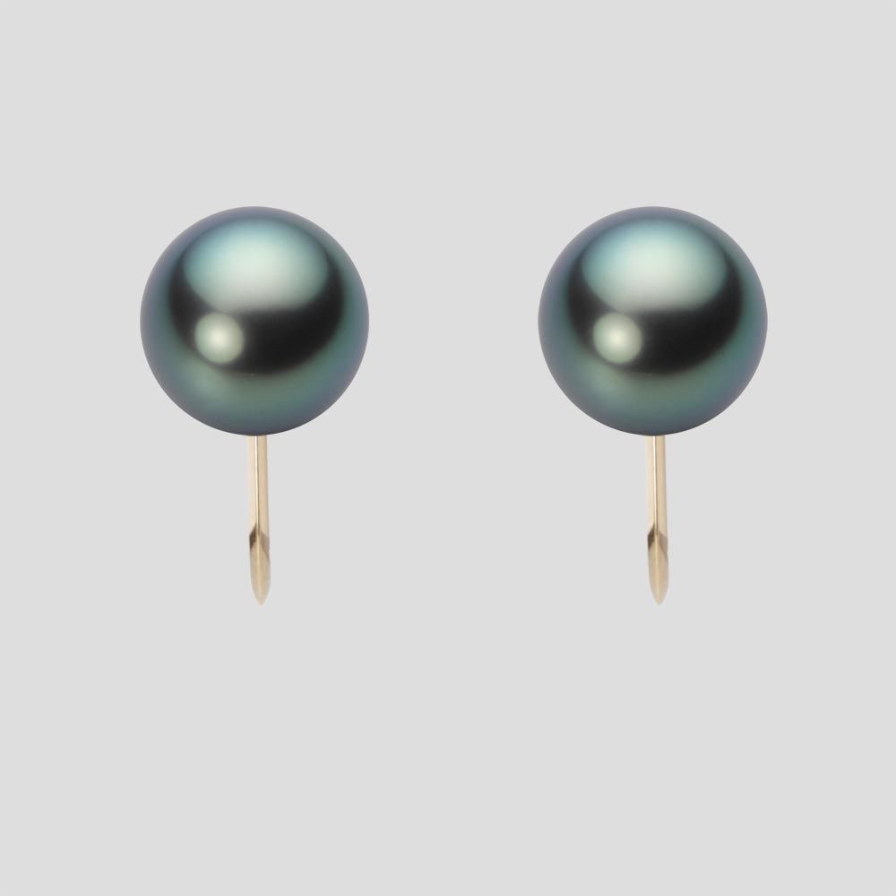 8.0mm 黒蝶真珠イヤリング