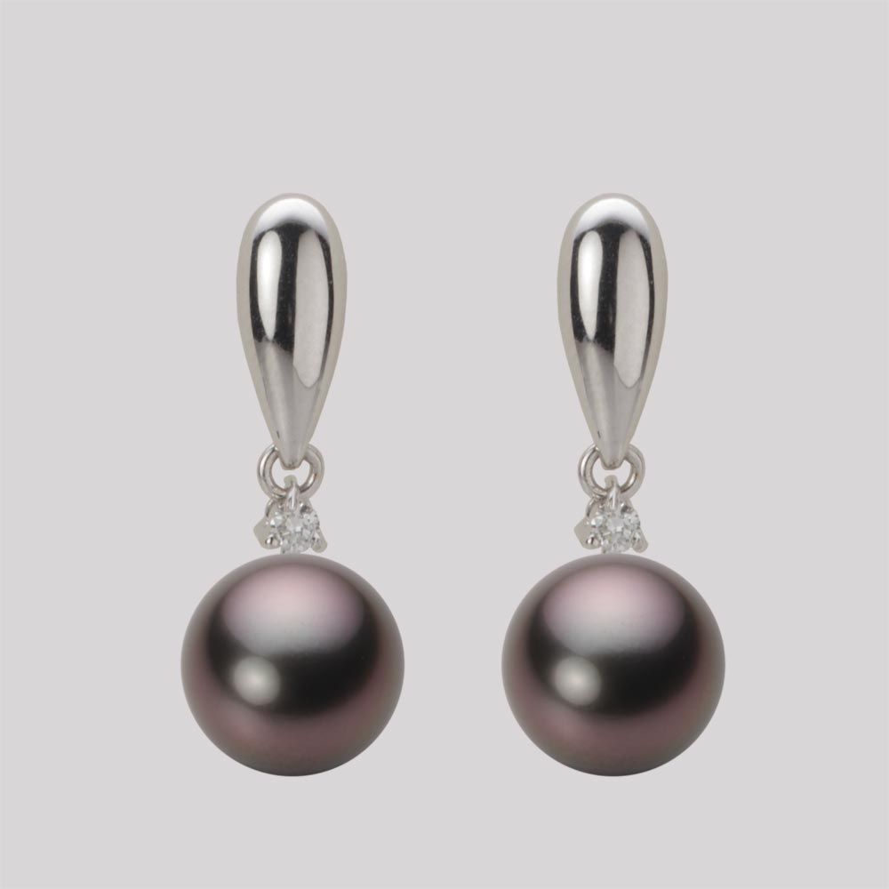 8.0mm 黒蝶真珠ピアス