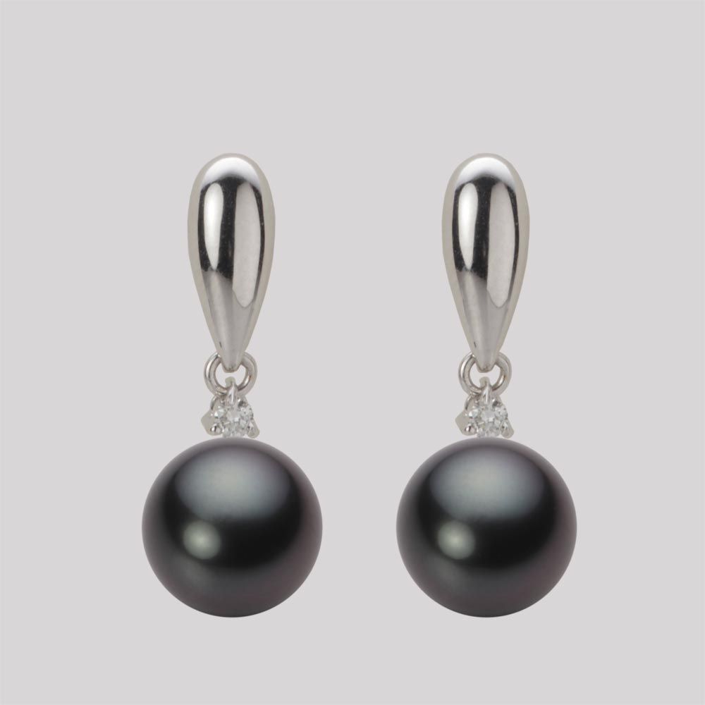 8.0mm 黒蝶真珠ピアス